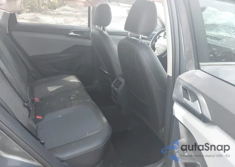 2022 Volkswagen Taos 1.5T Se z USA, uszkodzony, nr VIN 3VVLX7B29NM025582